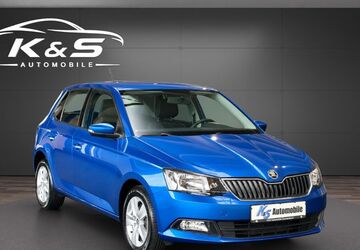 Skoda Fabia 50.087 km 12.999 &euro; Bremerhaven 27568