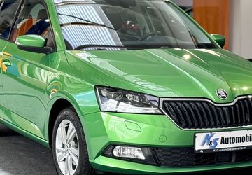 Skoda Fabia 84.000 km 10.999 &euro; Bremerhaven 27568