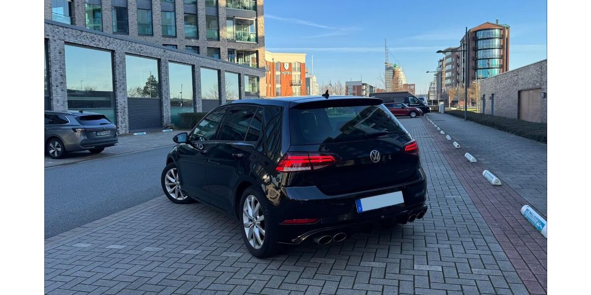 VW Golf 119.000 km 14.400 &euro; Bremerhaven 27574