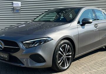 Mercedes-Benz A 180 5.961 km 27.950 &euro; Bremerhaven 27572