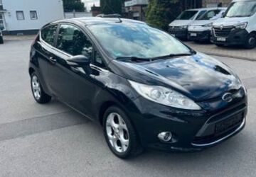 Ford Fiesta 215.000 km 2.300 &euro; Bremerhaven 27578