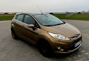 Ford Fiesta 130.361 km 4.350 &euro; Nordenham 26954