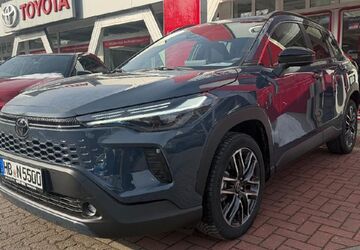 Toyota Corolla Cross 1.001 km 40.790 &euro; Bremerhaven 27580
