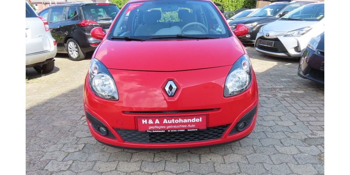 Renault Twingo 136.524 km 3.999 &euro; Geestland 27607