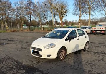 Fiat Grande Punto 186.000 km 2.000 &euro; Bremerhaven 27570