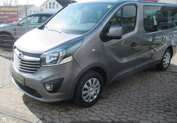 Opel Vivaro 169.000 km 13.650 &euro; Nordenham 26954