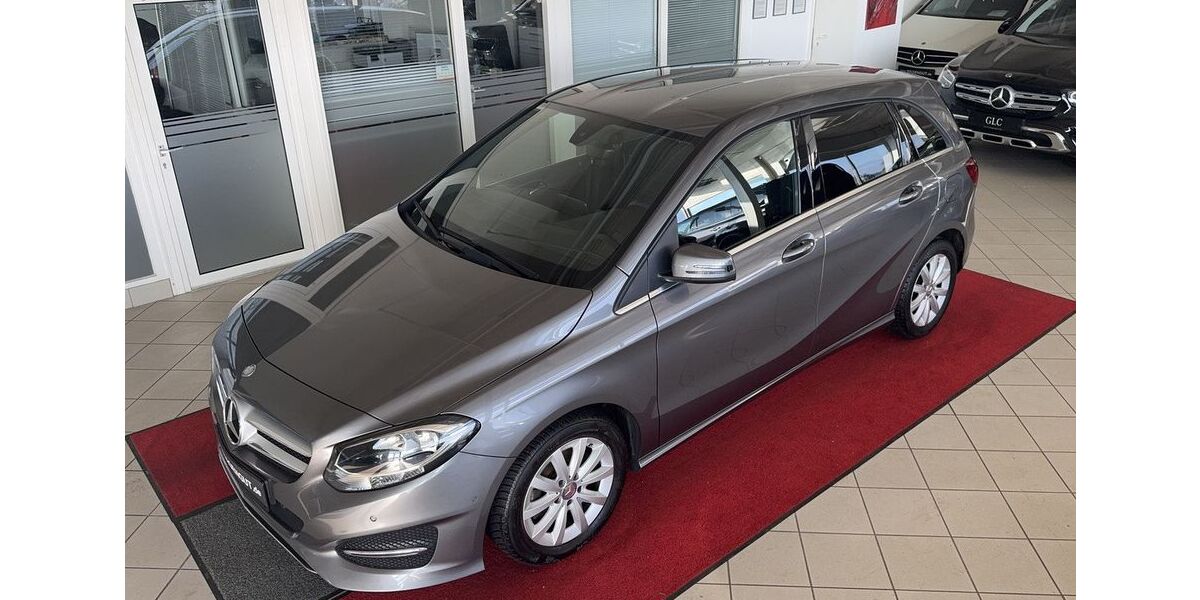 Mercedes-Benz B 180 167.822 km 8.990 &euro; Stadland 26936