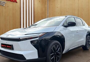 Toyota bZ4X 1.001 km 47.950 &euro; Bremerhaven 27580