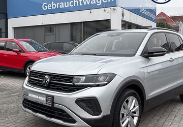 VW T-Cross 25.561 km 24.999 &euro; Bremerhaven 27576