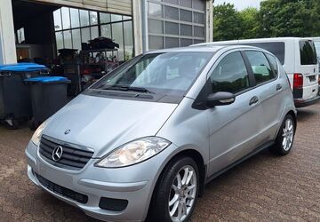 Mercedes-Benz A 170 283.000 km 1.350 &euro; Bremerhaven 27576