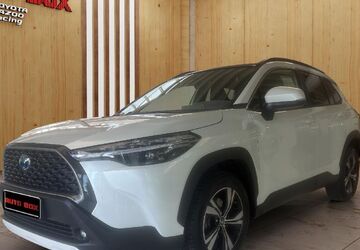 Toyota Corolla Cross 7.000 km 33.890 &euro; Bremerhaven 27580