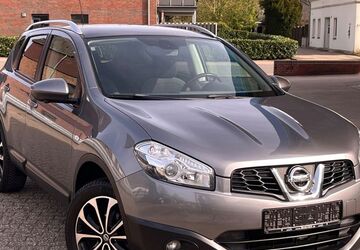 Nissan Qashqai 186.000 km 6.499 &euro; Stadland 26935