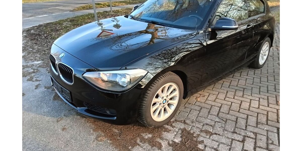 BMW 114 69.000 km 7.999 &euro; Loxstedt-Nesse 27612