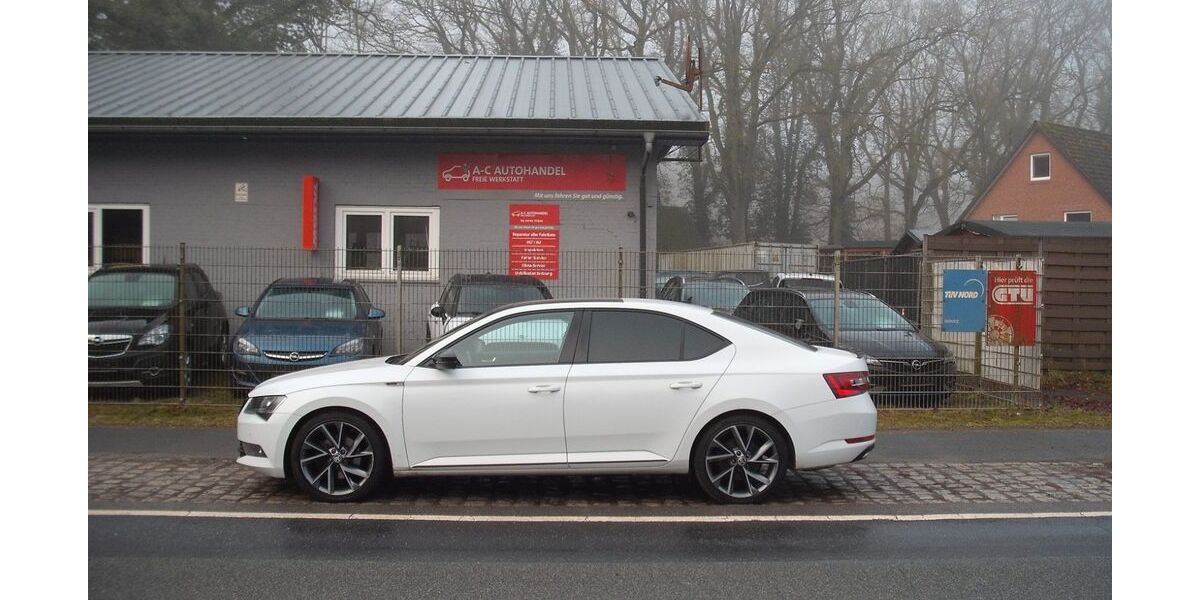 Skoda Superb 255.223 km 14.599 &euro; Loxstedt-Hahnenknoop 27612