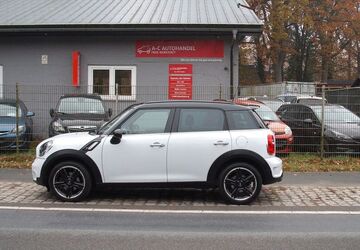 Mini Cooper SD Countryman 153.705 km 8.799 &euro; Loxstedt-Hahnenknoop 27612