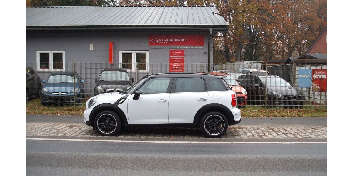 Mini Cooper SD Countryman 153.705 km 8.799 &euro; Loxstedt-Hahnenknoop 27612