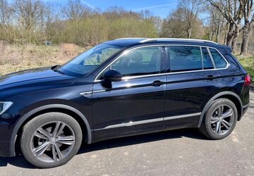 VW Tiguan 74.620 km 22.900 &euro; Bremerhaven 27574