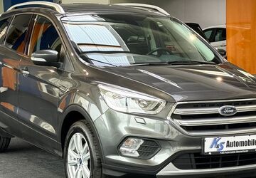 Ford Kuga 87.000 km 13.650 &euro; Bremerhaven 27568