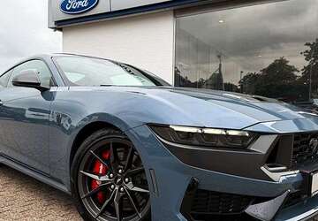 Ford Mustang 2.500 km 67.495 &euro; Brake 26919