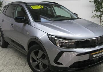 Opel Grandland (X) 13.350 km 25.900 &euro; Nordenham 26954