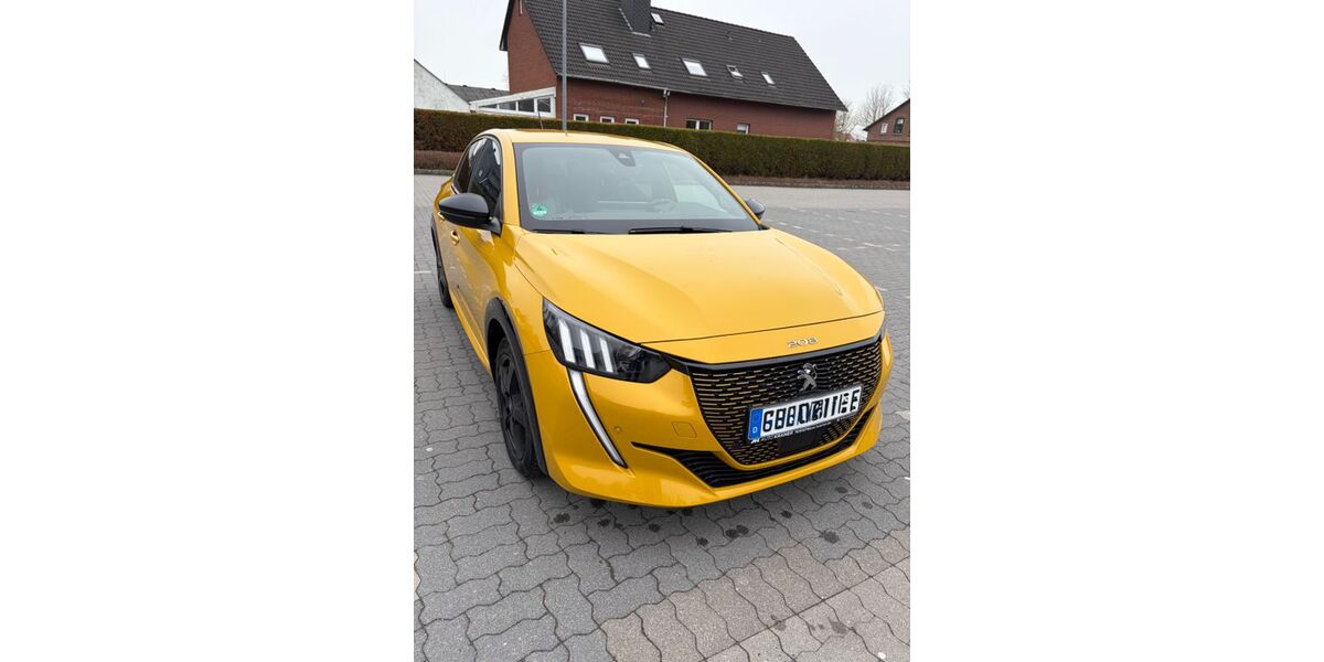 Peugeot 208 56.000 km 16.100 &euro; Schiffdorf 27619