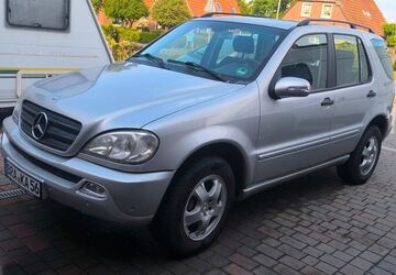 Mercedes-Benz ML 270 236.000 km 6.100 &euro; Nordenham 26954