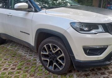 Jeep Compass 116.800 km 16.000 &euro; Beverstedt 27716