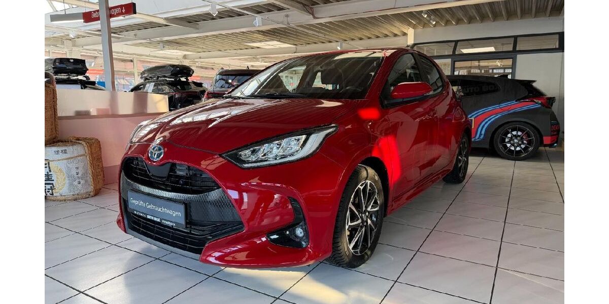 Toyota Yaris 23.000 km 21.500 &euro; Bremerhaven 27580