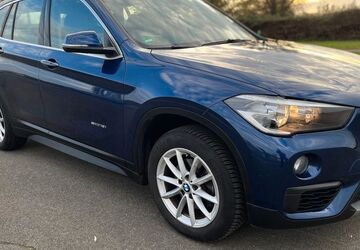 BMW X1 62.000 km 15.990 &euro; Bremerhaven 27572
