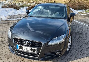 Audi TT 182.000 km 10.750 &euro; Holste 27729