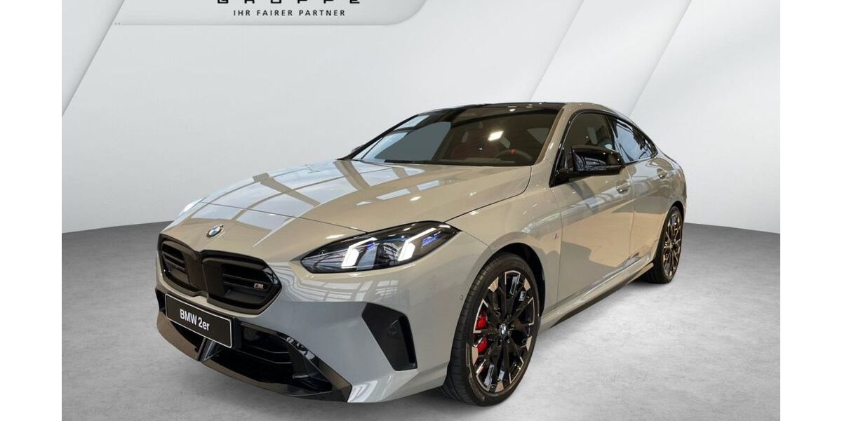 BMW M235 4.210 km 54.500 &euro; Bremerhaven 27572