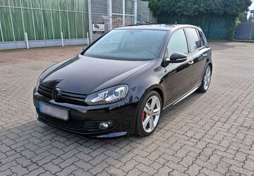 VW Golf 48.000 km 11.800 &euro; Geestland 27607