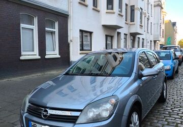 Opel Astra 124.000 km 2.400 &euro; Bremerhaven 27570