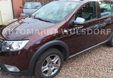Dacia Sandero 82.000 km 6.950 &euro; Bremerhaven 27572